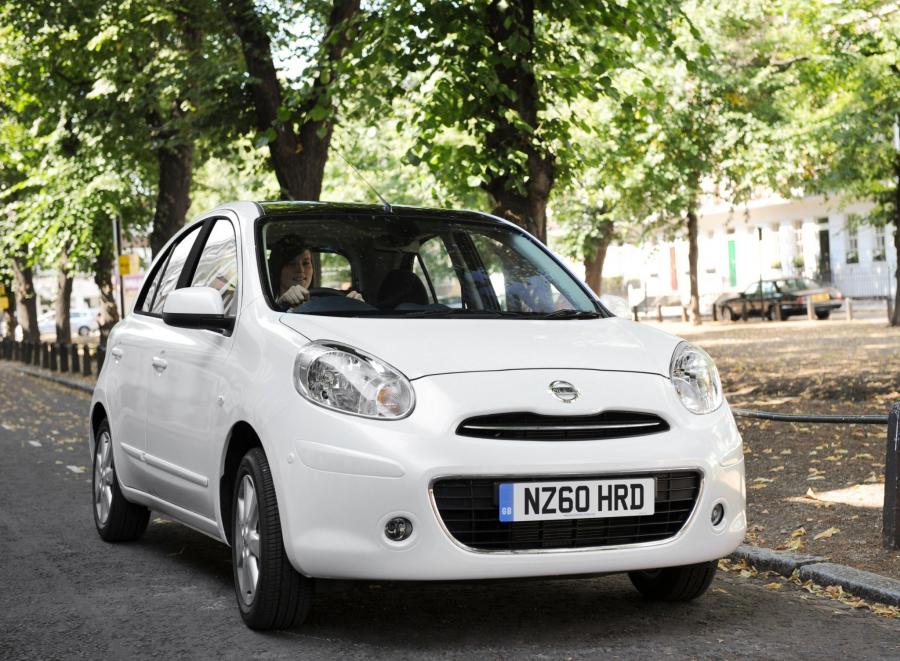  Nissan Micra 5-Door 2010 года  (UK) (фото 5 из 12)
